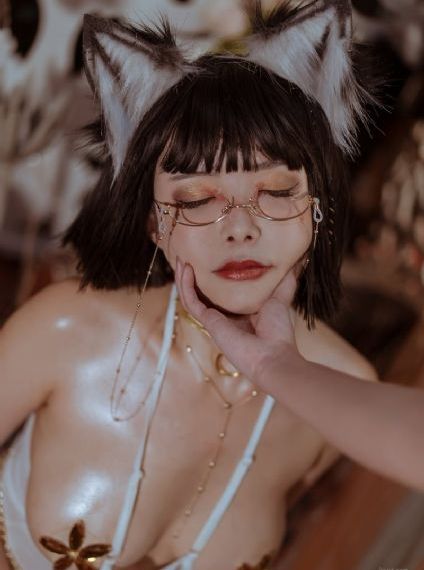 欧美成人天狼视频_超清超清免费观看