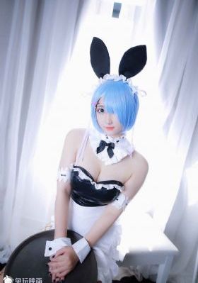 中文字幕在线制服丝袜_720超清在线观看