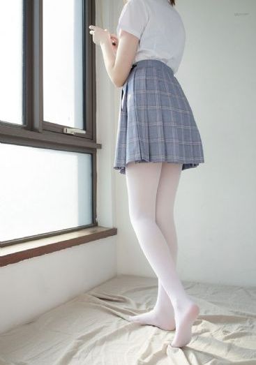 欧美日韩女优精品涩爱_迅雷手机免费观看